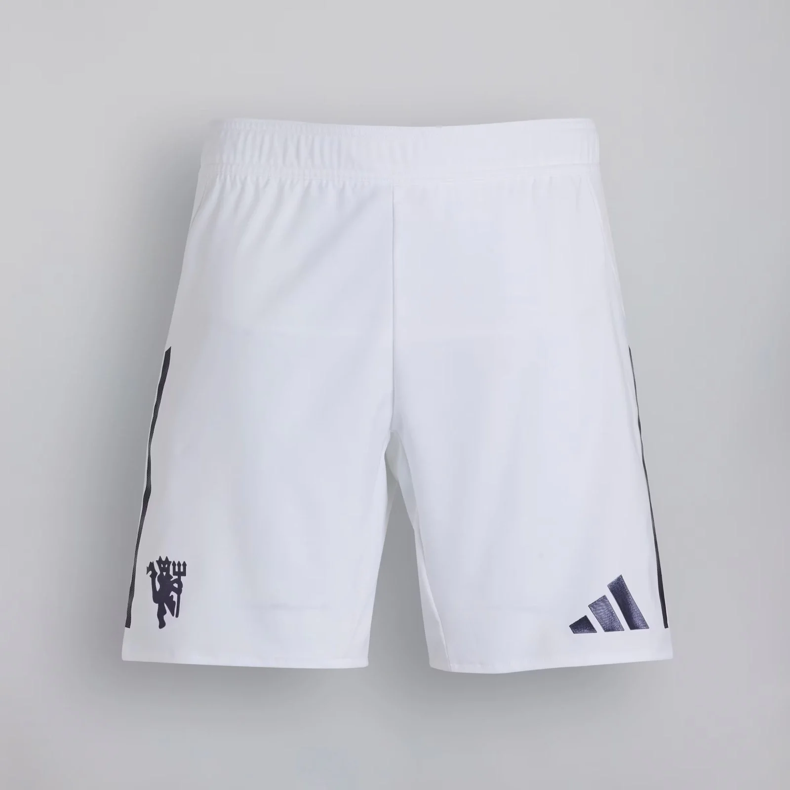 Manchester United 2025-2026 Şort Away Beyaz