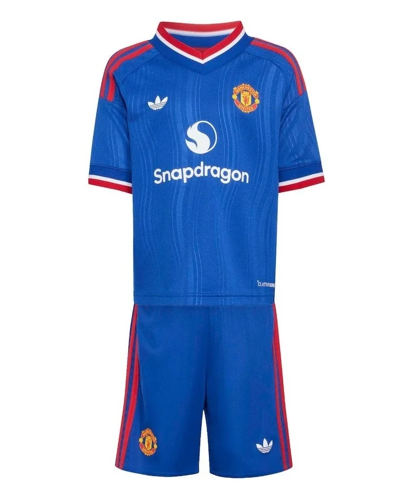 Manchester United 2026-2027 Çocuk Forma & Şort Seti Away