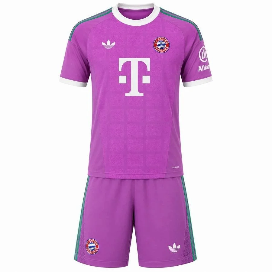 Bayern Münih 2026-2027 Çocuk Kaleci Forma & Şort Seti