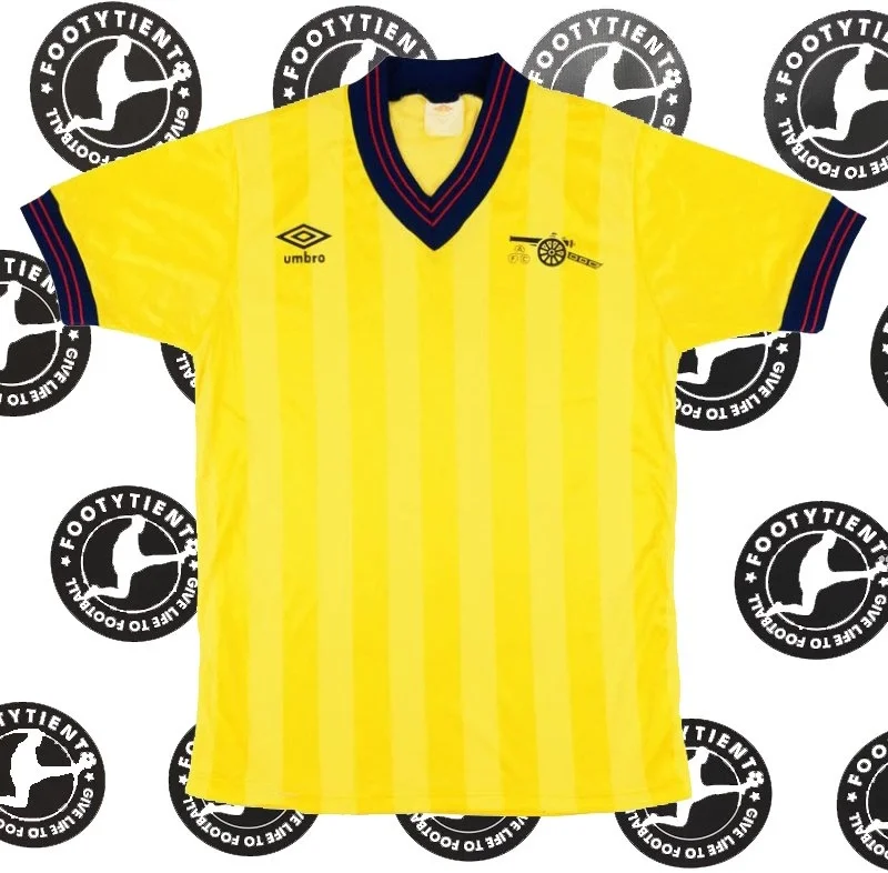 Arsenal 1983 - 1986 Retro Forma