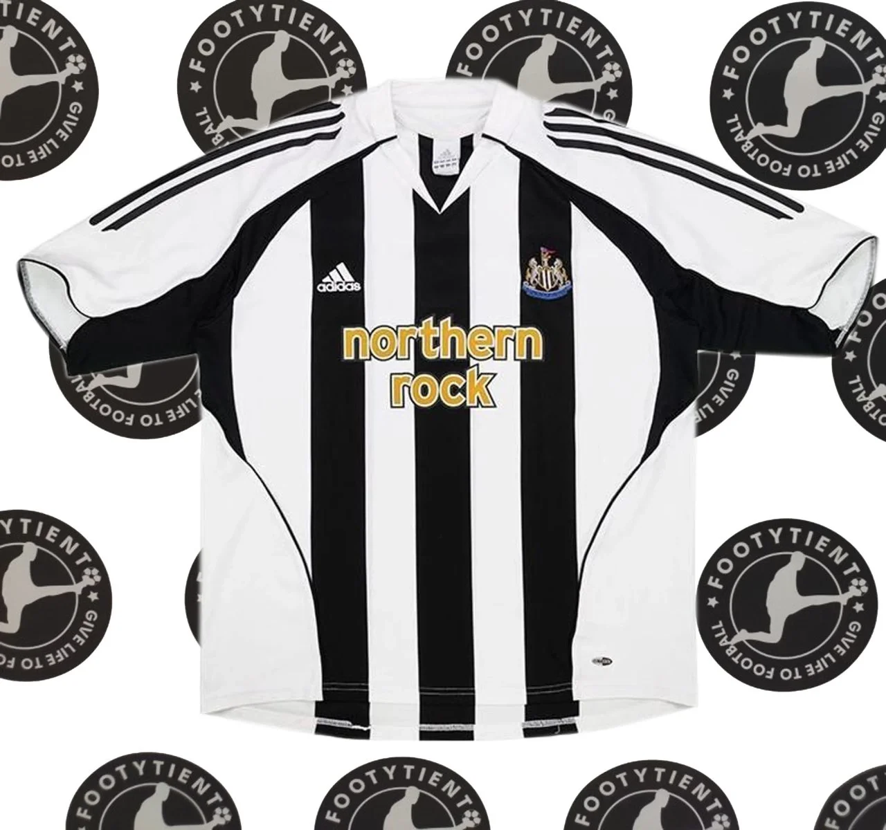 Newcastle United 2005 - 2006 Retro Forma