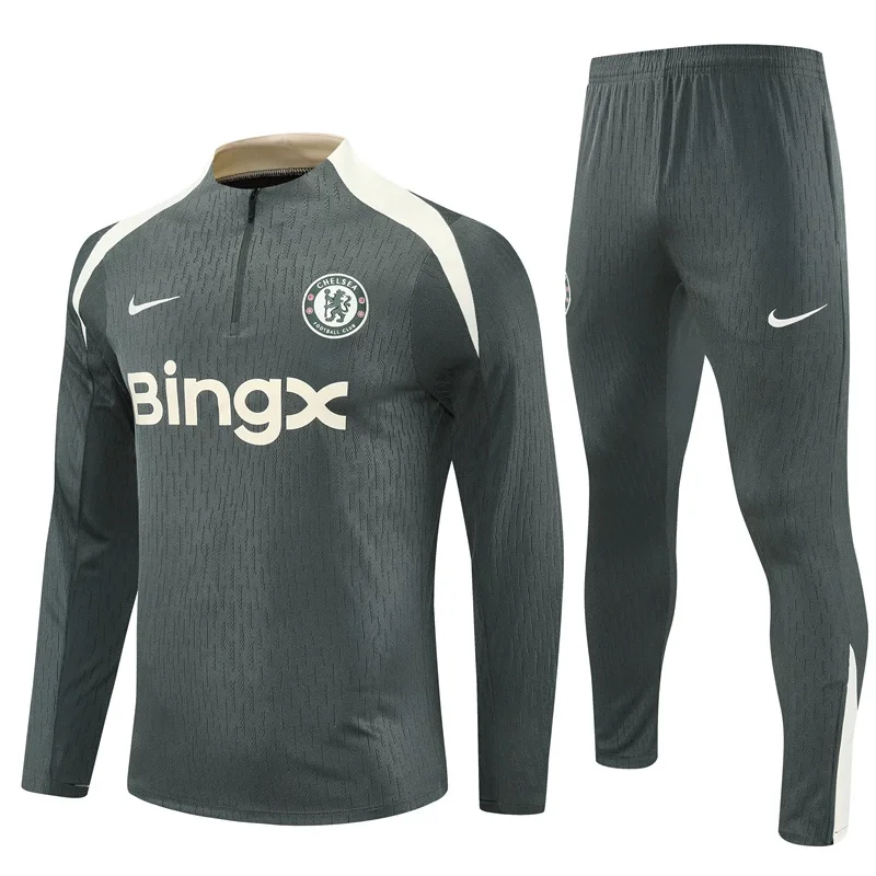 Chelsea 2025-2026 Eşofman Takımı
